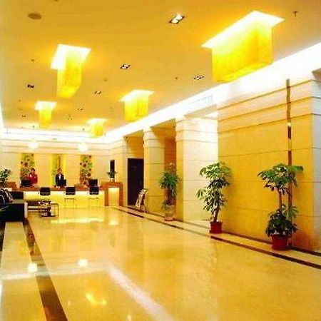 One Plus One Business Hotel Guangzhou Exterior photo
